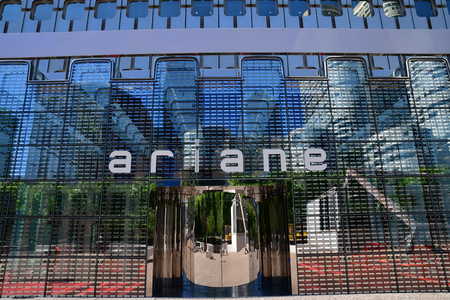 Paris La Defense; France - may 25 2017 : La Defense district, the biggest business distric in Europeのeditorial素材