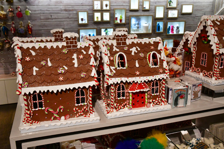 London, England - december 23 2017 : Harrod s, the most important department store in Londonのeditorial素材