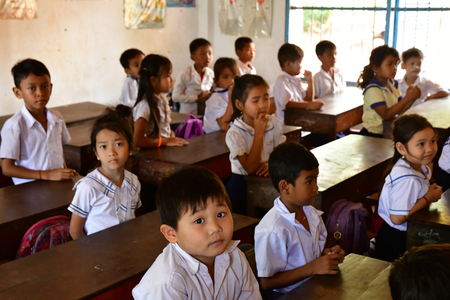 Koh Chen; Kingdom of Cambodia - august 21 2018 : the primary schoolのeditorial素材