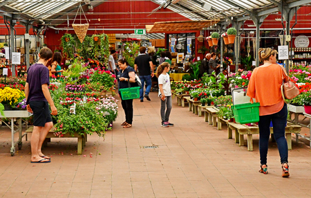 San Francisco; USA - july 13 2016 : cable car in a street in the city centerのeditorial素材