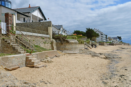 Pornichet, France - april 15 2017 : the picturesque city in springのeditorial素材