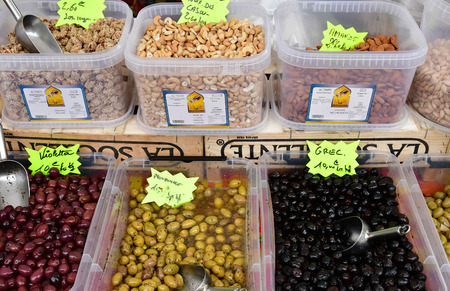 Verneuil sur Seine, France - may 5 2019 : olives at the sunday marketのeditorial素材