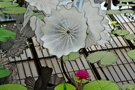 London; Kew, England - may 5 2019 : Dale Chihuly sculpture in waterlilly houseのeditorial素材