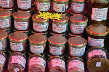 Rambouillet; France - november 11 2017 : jar at the farmhouse marketのeditorial素材