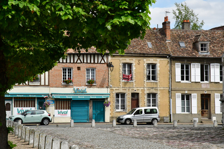 Les Andelys, France - august 8 2019 : the picturesque city in summerのeditorial素材