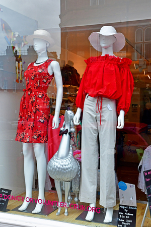 London; Hampstead, England - may 6 2019 : cloth shop in the Saint John wood districtのeditorial素材