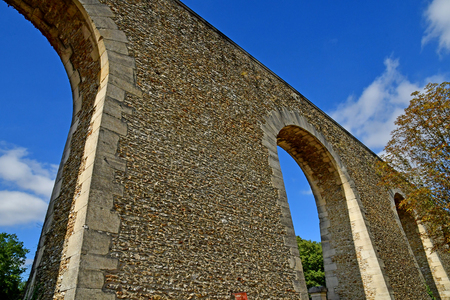 Louveciennes; France - september 9 2019 : the picturesque aqueduct built in 1681 for watering Versailles gardenのeditorial素材
