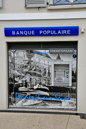 Verneuil sur Seine, France - may 5 2019 : cashpoint inthe city centerのeditorial素材