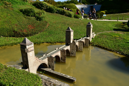 Elancourt; France - september 15 2019 : the Valentre bridge of Cahors in the France Miniature scale model parkのeditorial素材