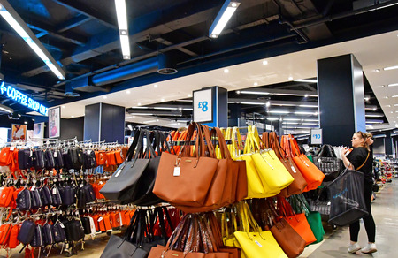 London, England - may 8 2019 : shop in Oxford streetのeditorial素材