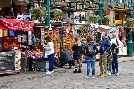 London, England -  may 3 2019 : the Piazza market in the Covent Garden districtのeditorial素材