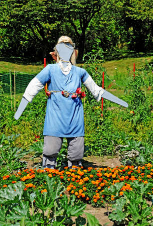 Montreal, Quebec; Canada- june 25 2018 : scarecrow in the botanical garden created in 1931のeditorial素材