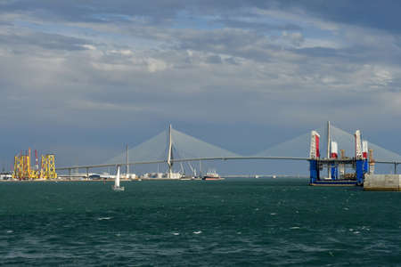 Cadiz; Spain - august 28 2019 : the portのeditorial素材