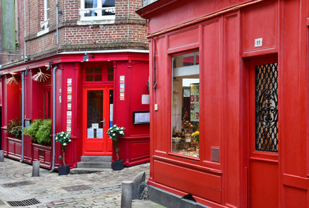 Honfleur; France - august 18 2020: restaurant in the city centerのeditorial素材
