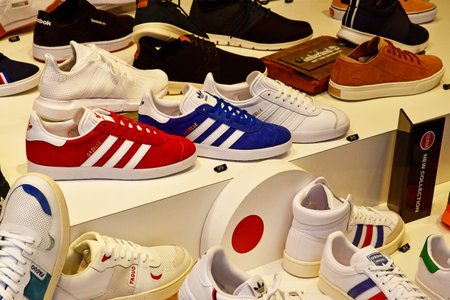 Tours; France - july 11 2020: shoe shop in the old city centerのeditorial素材