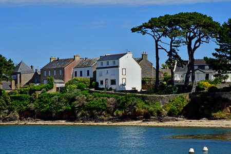 Arzon, France - June 6 2021: the village of Port Navaloのeditorial素材