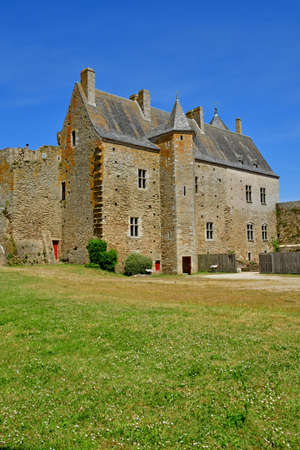 Sarzeau, France - june 6 2021: the Suscinio castle built in the 13th century by the Bretagne dukesのeditorial素材