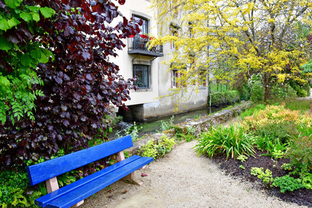 Aven bridge; France - may 16 2021: the picturesque old cityのeditorial素材