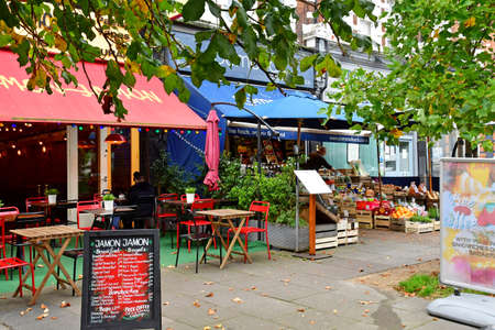 London; Hampstead; England - October 21 2021: the Belsize Park districtのeditorial素材