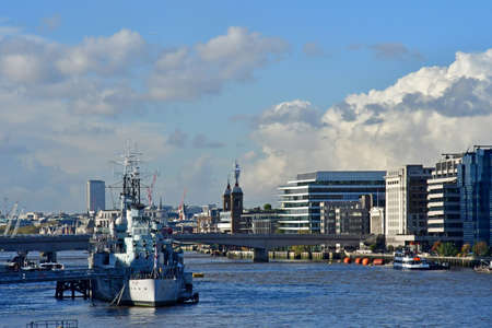 London; Hampstead; England - October 21 2021: the HMS Belfast a light cruiser of the second warのeditorial素材