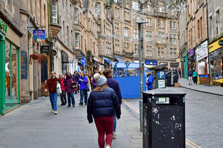 Edinburgh,Scotland - October 21 2021: the old picturesque cityのeditorial素材