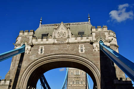 London; England - October 21 2021: Tower Bridgeのeditorial素材