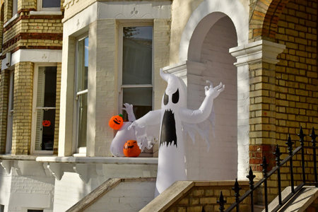 London; Hampstead; England - October 21 2021: the Belsize Park districtのeditorial素材