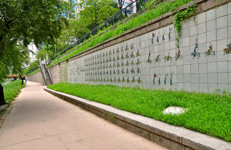 Seoul; Korea - august 4 2024: Cheonggyecheon in the city centerのeditorial素材