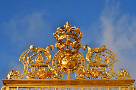 Versailles; France - November 26 2024: the castle of Louis 14, the main gateのeditorial素材
