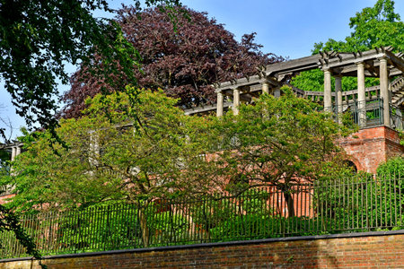 London; England - May 28 2023: Park Hill Garden and Pergola in The Hampstead districtのeditorial素材