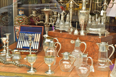 Bath; England - May 30 2024: antique shop in the city centerのeditorial素材