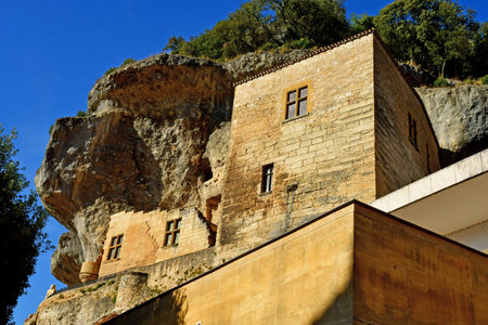 Les Eyzies; France - October 7 2023: the picturesque old villageのeditorial素材