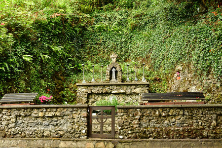 Sligo, Ireland - September 15 2022: the Tobernalt Holy Wellのeditorial素材