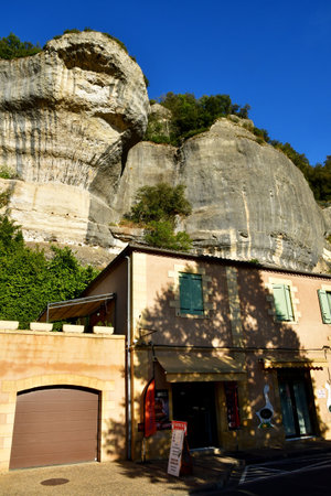 Les Eyzies; France - October 7 2023: the picturesque old villageのeditorial素材
