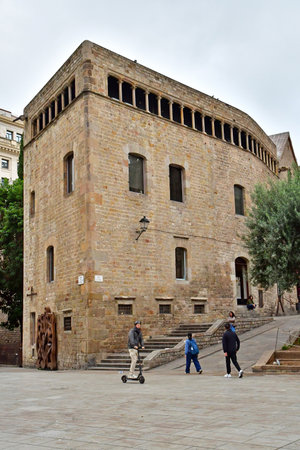 Barcelona, Spain - November 2 2025: the Gothic quarterのeditorial素材