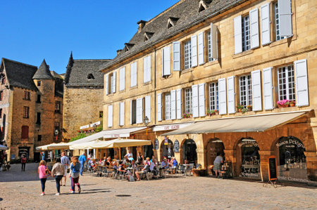Sarlat la Caneda, France - August 18 2016: the picturesque old cityのeditorial素材