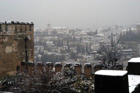 View of Alhambra with snow in Granadaのeditorial素材