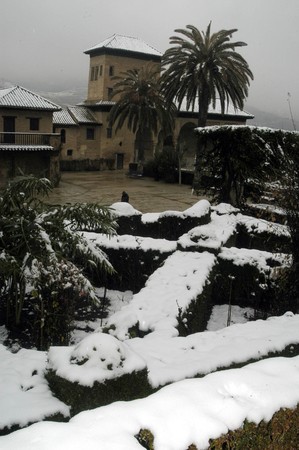 View of Alhambra with snow in Granadaのeditorial素材