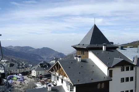 	 Pradollano roofs and buildings in the ski resort of Sierra Nevadaの写真素材