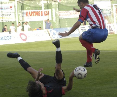 2007/08/26 - Baza - Granada - Spain - Football game between Baza and Portuenseのeditorial素材