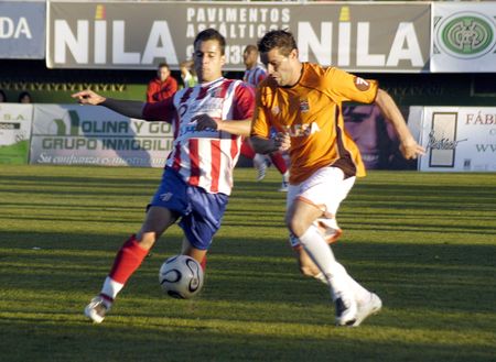 2007/12/02- Baza - Granada - Spain - Football game between Baza and the Cartagenaのeditorial素材