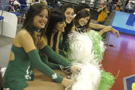 2009/10/14- Granada-Spain-party basketball ACB CB Granada between Granada and Alicanteのeditorial素材