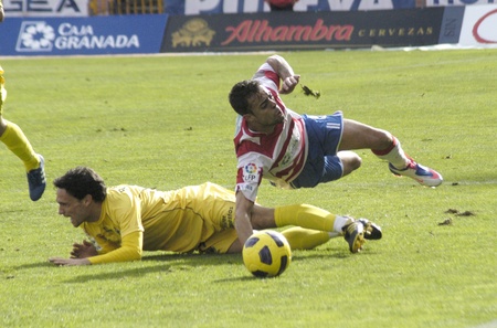 2011/01/02 - Granada - Spain - Football game between the Granada CF and AlcorcÃ³nのeditorial素材