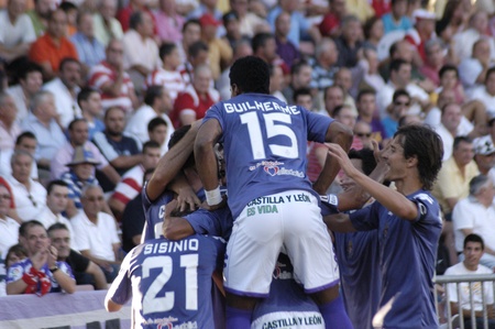 2010/05/09 - Granada - Spain - Football game between the Granada CF のeditorial素材