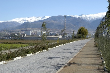 banks of the genil river, sierra nevada in the background. 11/02/2010のeditorial素材