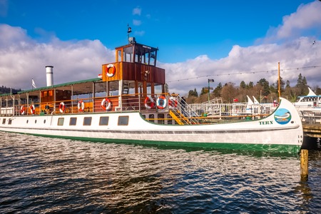 windermere steamer tern on bowness bay lake districtのeditorial素材