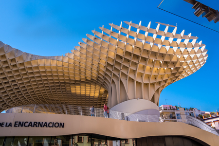 Seville, Spain May 8th 2019: Details of The Metropol Parasol, Setas de Sevilla , the largest wooden structure in the world, , located at Plaza de la Encarnacion, Seville.のeditorial素材