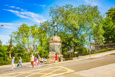 Edinburgh Scotland 6thAug 2020 Bronze statue of a soldier of the Black Watch on a memorial to the officers and men of that regiment who fell in the Boer War.のeditorial素材