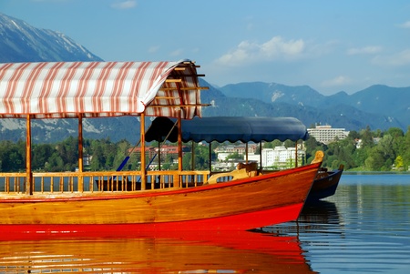 Side view of wood Boat at Bled Lakeの写真素材