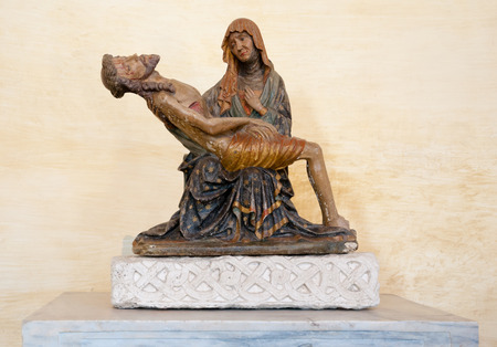 La pieta statue inside Basilica di Aquileia in Italyのeditorial素材